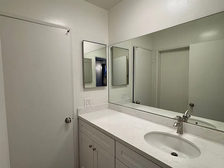 4140 Meadow Lark Dr — Photo 12