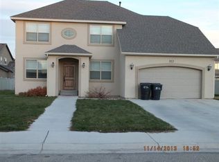 813 S Joshua St, Naples, UT 84078