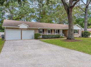 317 Fairington Dr, Summerville, SC 29485
