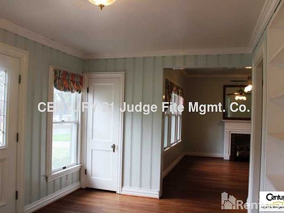 3rd image of 3608 McFarlin Blvd