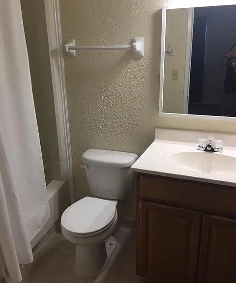 283 Ulster Ln — Photo 14