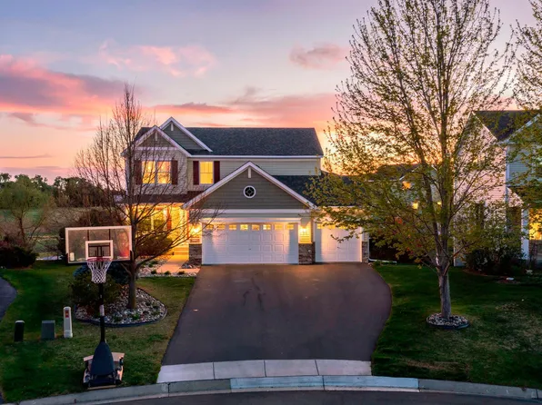 1828 Fescue Cir, Shakopee, MN 55379