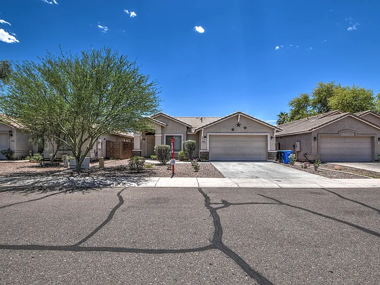 4937 W Nancy Ln — Photo 1