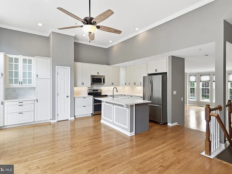 5279 Ballycastle Cir — Photo 4