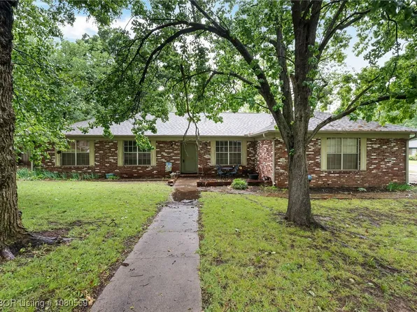 1814 S 72nd St, Fort Smith, AR 72903