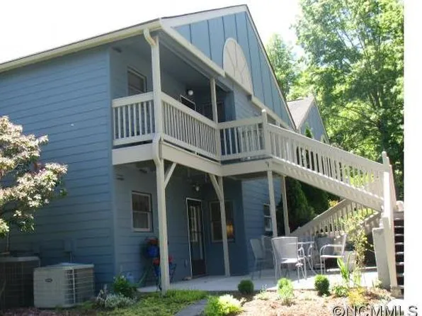 69 Tri Vista Dr APT 1, Lake Junaluska, NC 28745