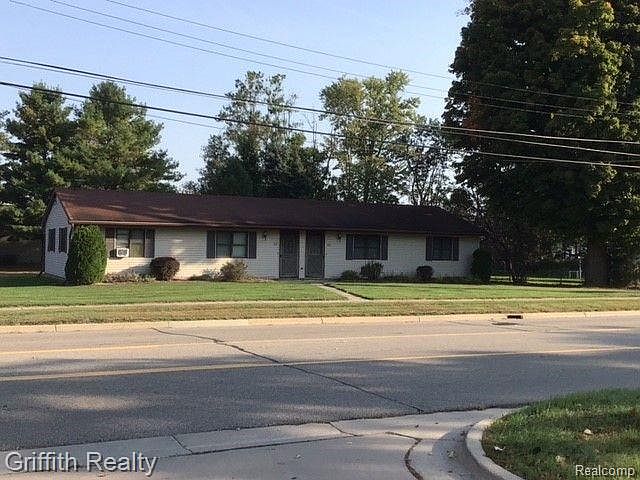 1st image of 330 Garden Ln #332