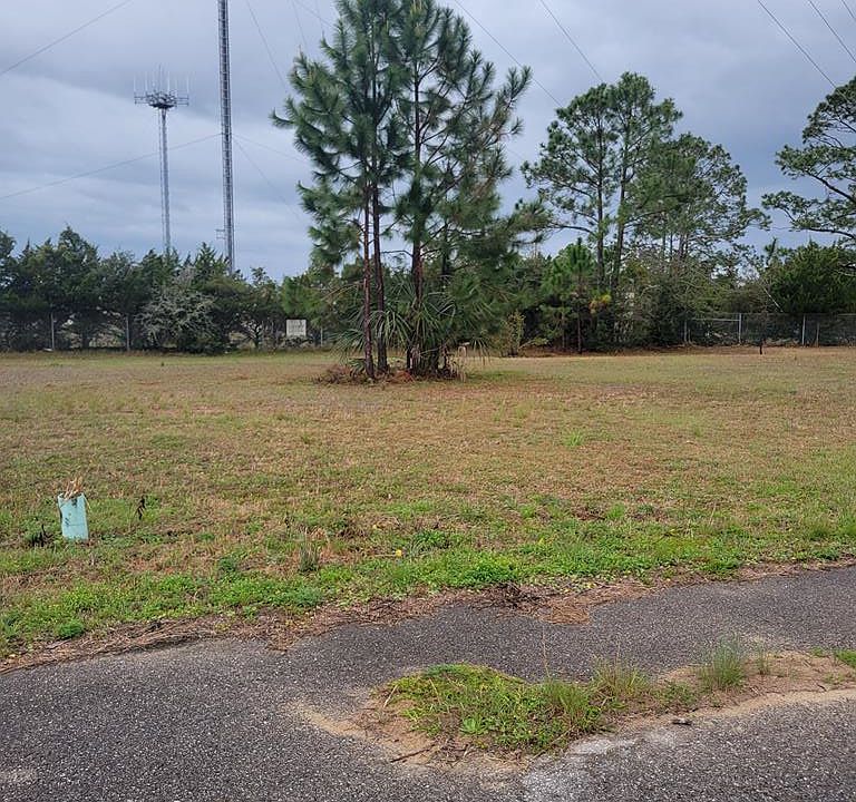 1st image of 115 S Mariners Way