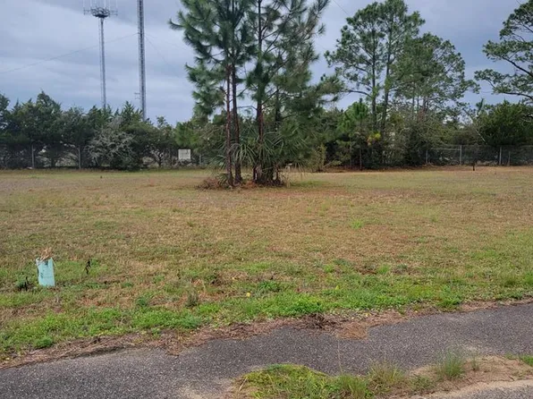115 S Mariners Way, Carrabelle, FL 32322
