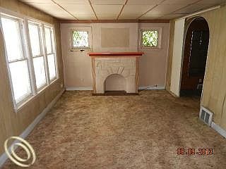 3rd image of 16666 Woodingham Dr