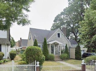 11015 223rd St, Queens Village, NY 11429