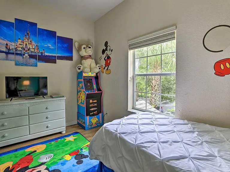 205 Lucaya Loop — Photo 12