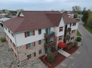 Country Village Apartments, Durand, MI 48429