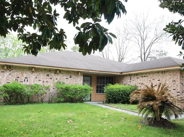 14903 Welbeck Dr, Channelview, TX 77530