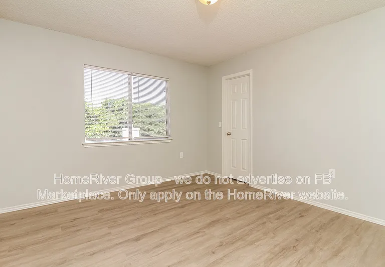 6727 Raintree Frst — Photo 9