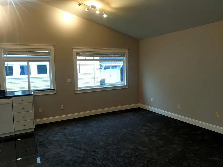 3018 SW 300th Pl — Photo 2