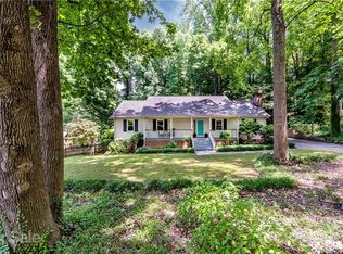 7356 Oakwood Ln, Charlotte, NC 28215