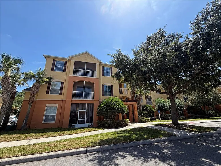 6335 Contessa Dr #201 — Photo 10