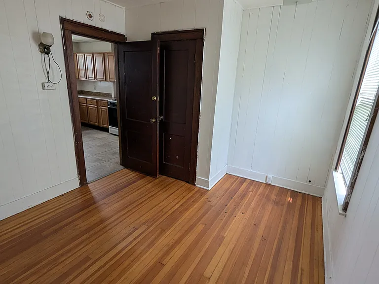 612 Morris St — Photo 7