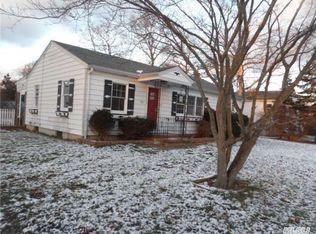 205 Jamaica Ave, Medford, NY 11763