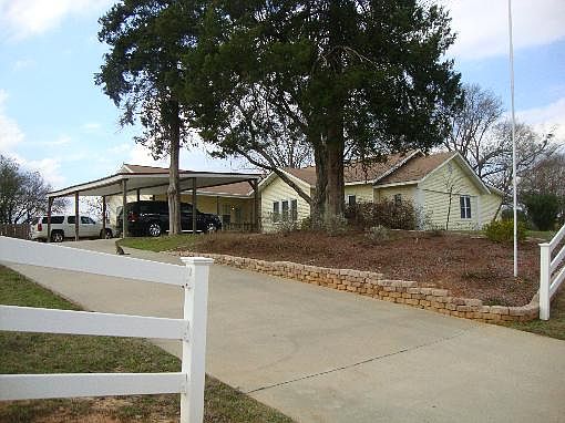1st image of 223 Fm 1635