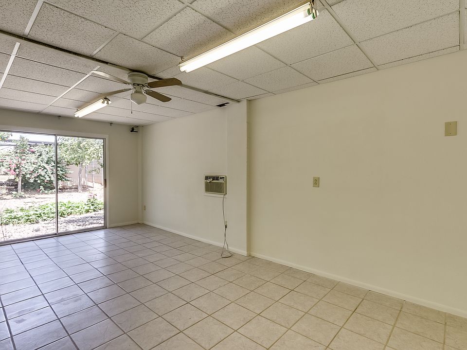 2nd image of 4216 W Port Au Prince Ln