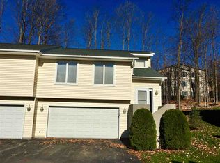 1028 Woods Ct, Petoskey, MI 49770
