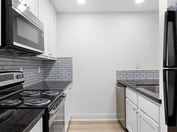 4th image of 1501 Stallings Dr APT 51