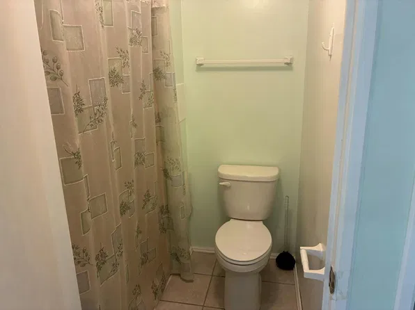 19455 Omega Rd #210, North Fort Myers, FL 33917