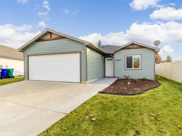 19917 E 1st Ct, Greenacres, WA 99016