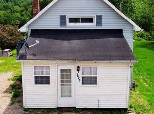 5025 Railroad St, Mineral City, OH 44656