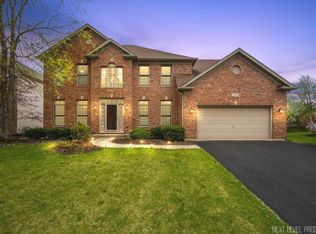 3912 Bluejay Ln, Naperville, IL 60564