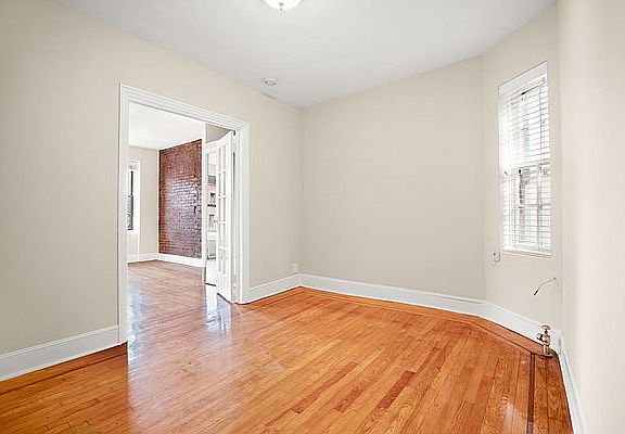 3rd image of 714 9th Ave APT 3B