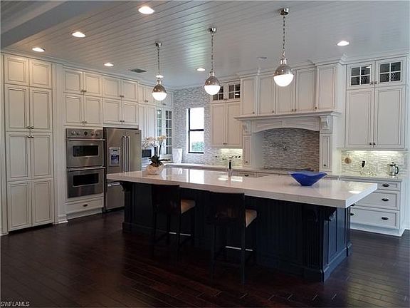 3rd image of 9411 Greenleigh Ct