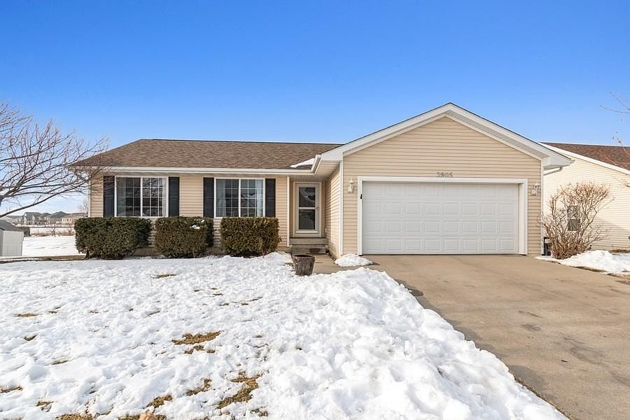 1st image of 3905 Welbeck Dr