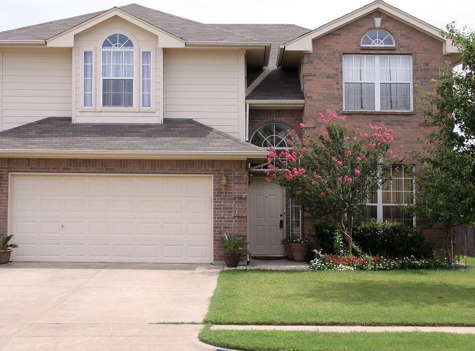 1st image of 1013 Friar Dr
