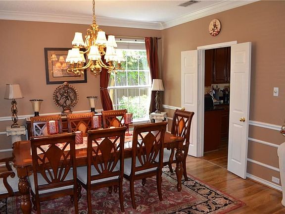 5th image of 1909 Kiestwood Cir