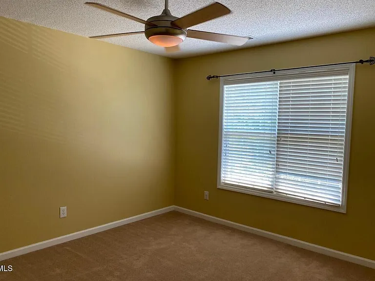 3117 Cregler Dr — Photo 10