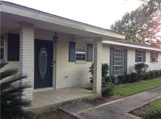 13097 Oakberry Ln, Gulfport, MS 39503