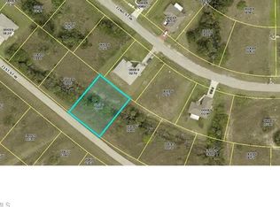 3918 21st St W, Lehigh Acres, FL 33971