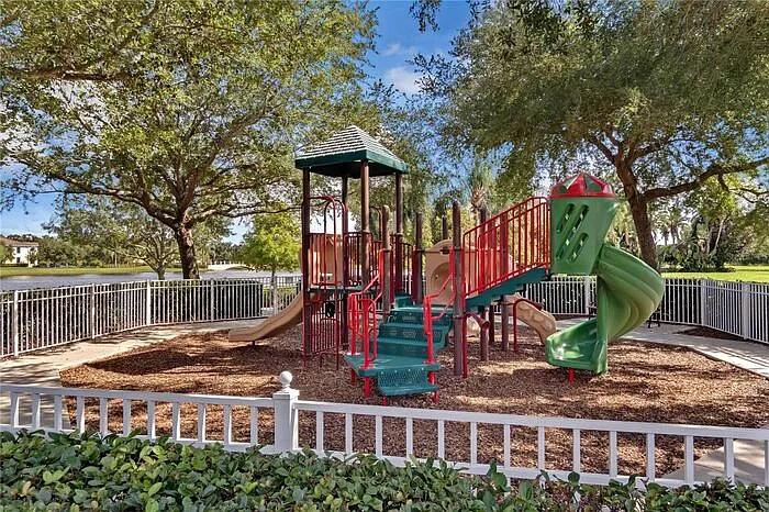 11958 Inagua Dr — Photo 13