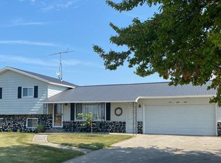 388 N Callahan Rd, Bay City, MI 48708