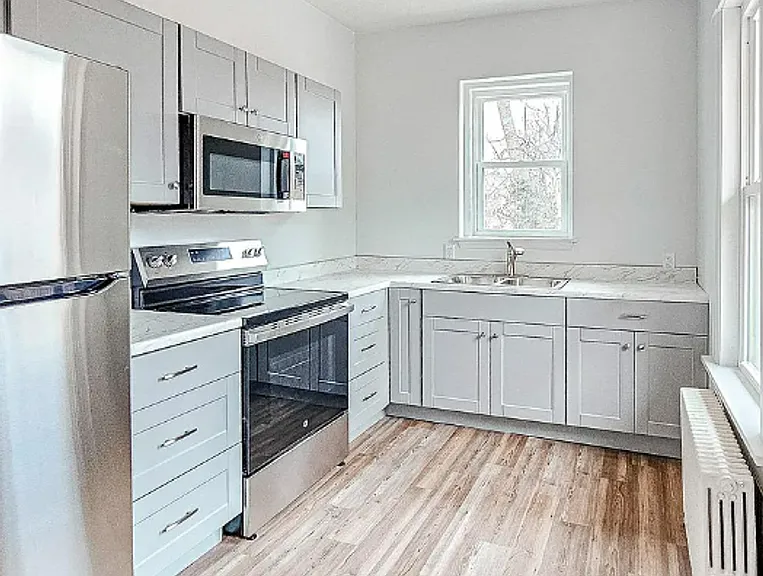 16 Conestoga St — Photo 11