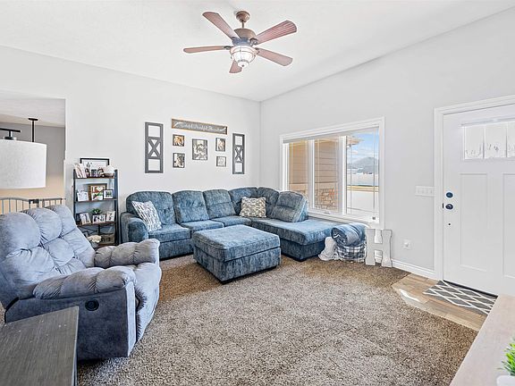 4th image of 610 Quail Hollow Dr