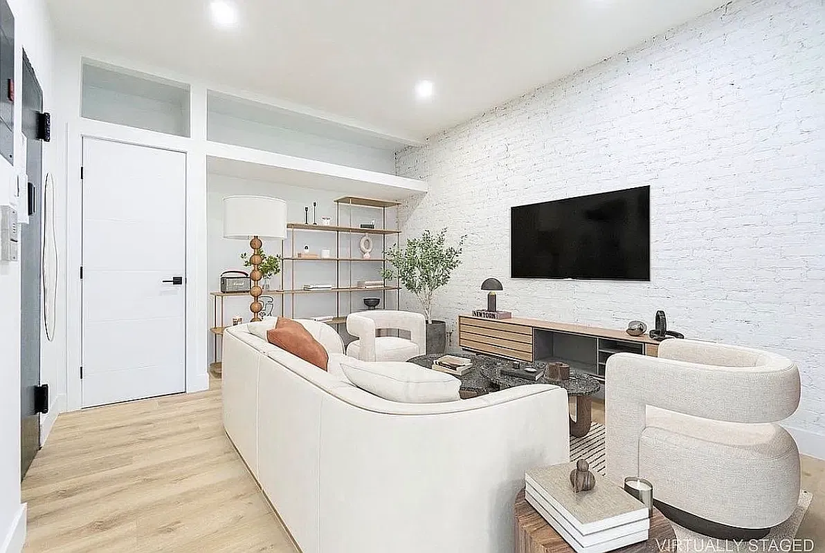 180 5th Avenue — Photo 1