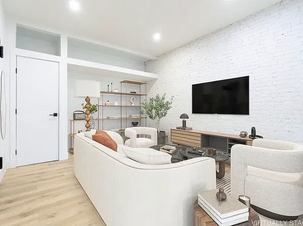 180 5th Avenue image 1 of 10