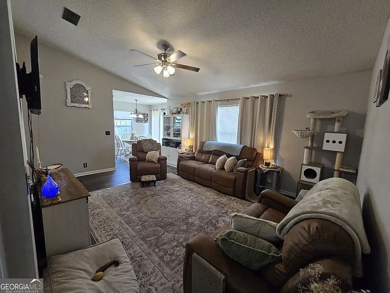 130 Dellwood Pl — Photo 11