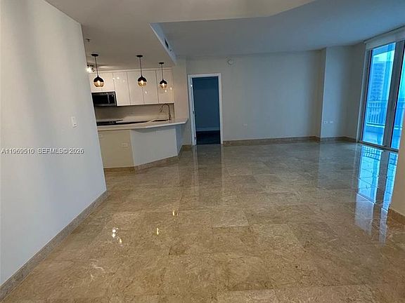 2nd image of 801 Brickell Key Blvd APT 809