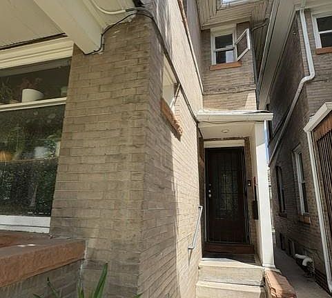 2nd image of 1526 Saint Paul Street