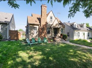 5432 Shoreview Ave, Minneapolis, MN 55417